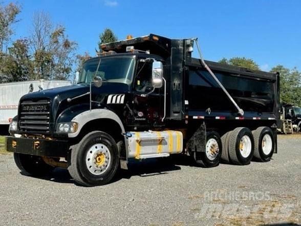 Mack GRANITE GU713 Damperli kamyonlar