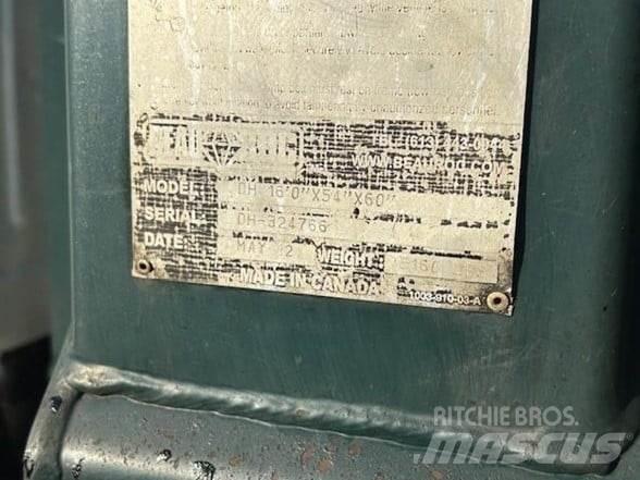 Mack GRANITE GU713 Damperli kamyonlar