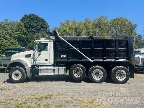 Mack GRANITE GU713 Damperli kamyonlar