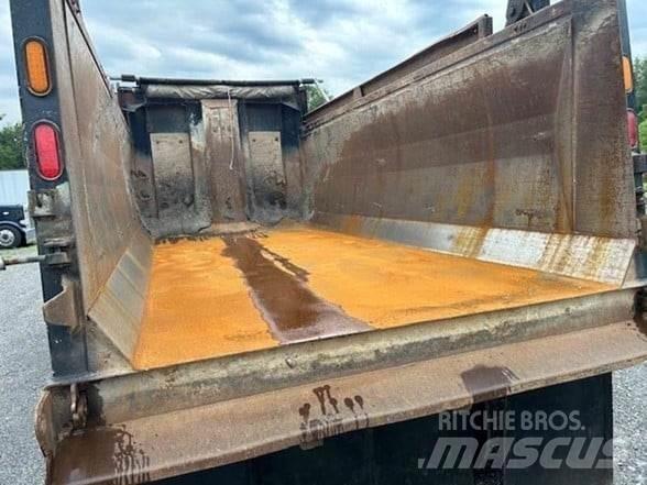 Mack GRANITE GU713 Damperli kamyonlar