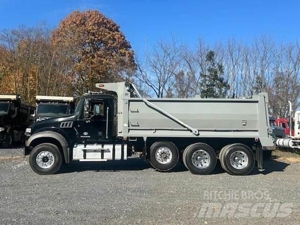 Mack GRANITE GU713 Damperli kamyonlar