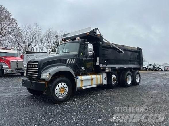 Mack GRANITE GU713 Damperli kamyonlar