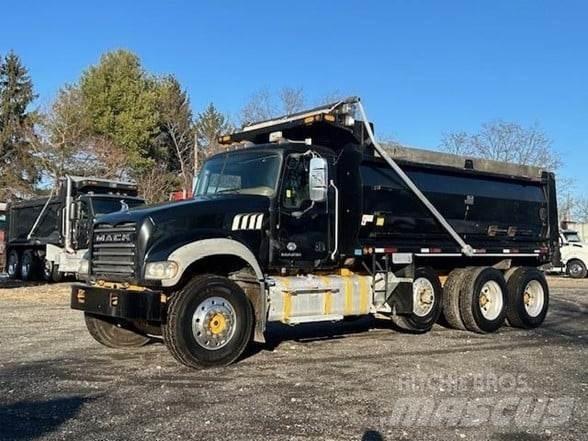 Mack GRANITE GU713 Damperli kamyonlar