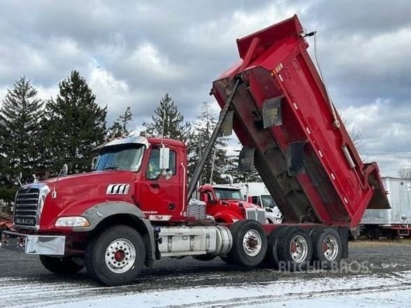 Mack GRANITE GU813 Damperli kamyonlar