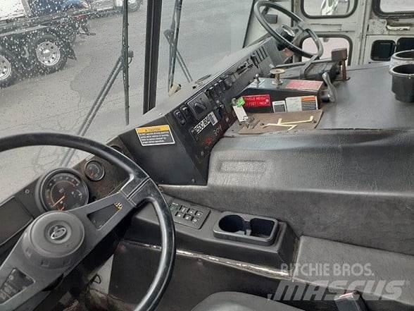 Mack LEU613 Atik kamyonlari
