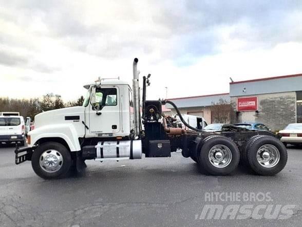 Mack PINNACLE CHU613 Çekiciler