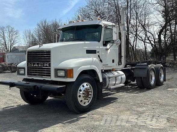 Mack PINNACLE CHU613 Çekiciler