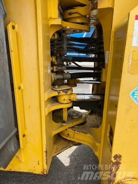 Komatsu WA 600-3 Tekerlekli yükleyiciler