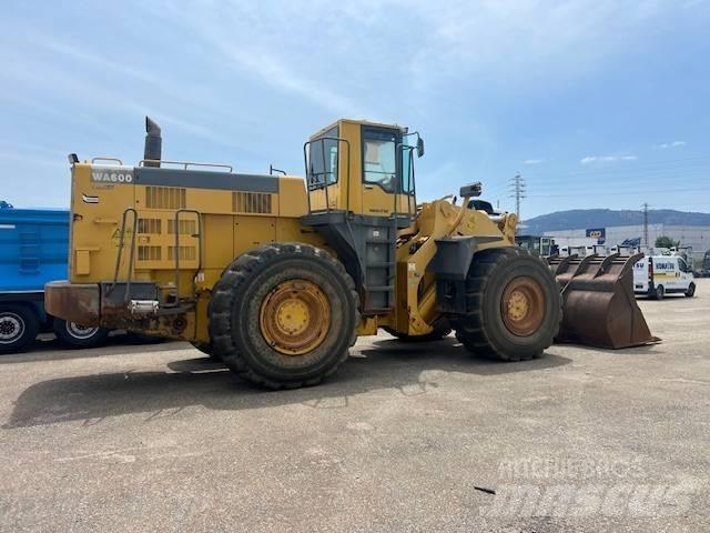 Komatsu WA 600-3 Tekerlekli yükleyiciler