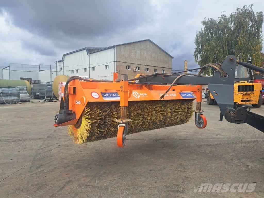 Pom Augustow T801/1 Cadde süpürücüler