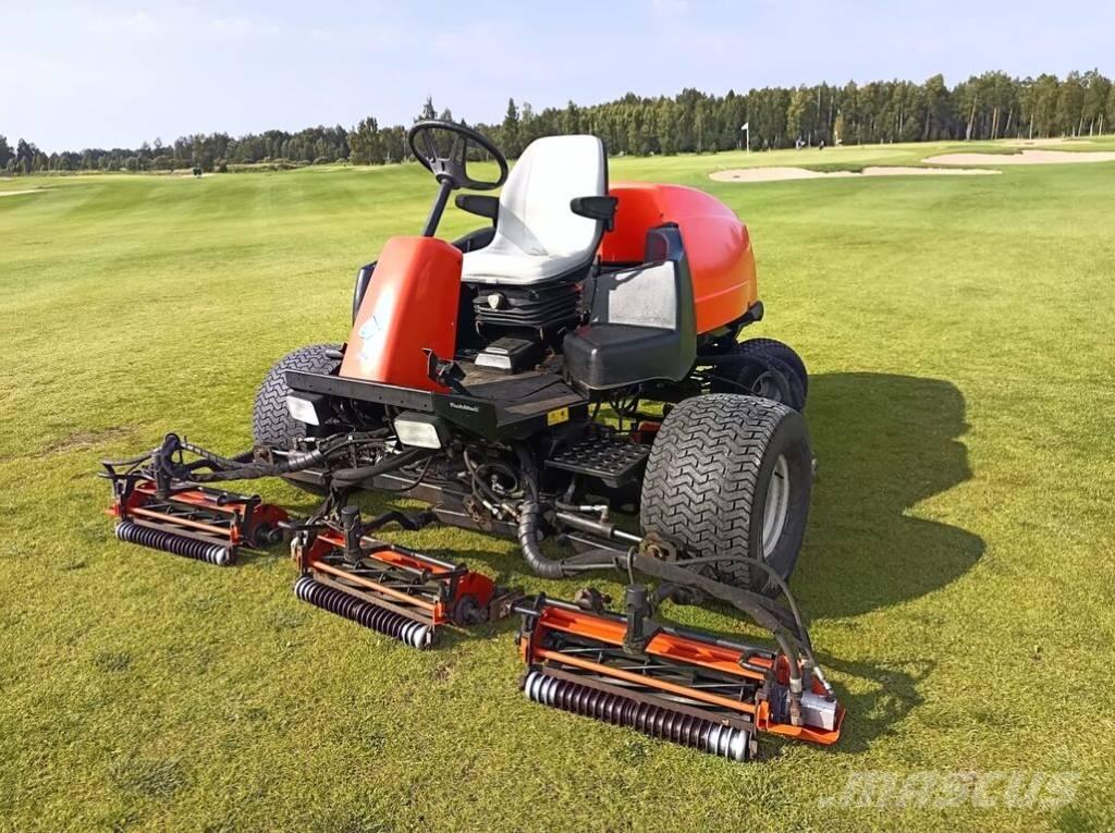 Jacobsen LF3400 Mobil çim biçme makineleri
