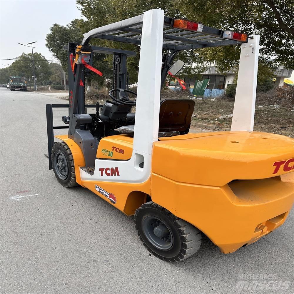TCM FD30ZT Dizel forkliftler