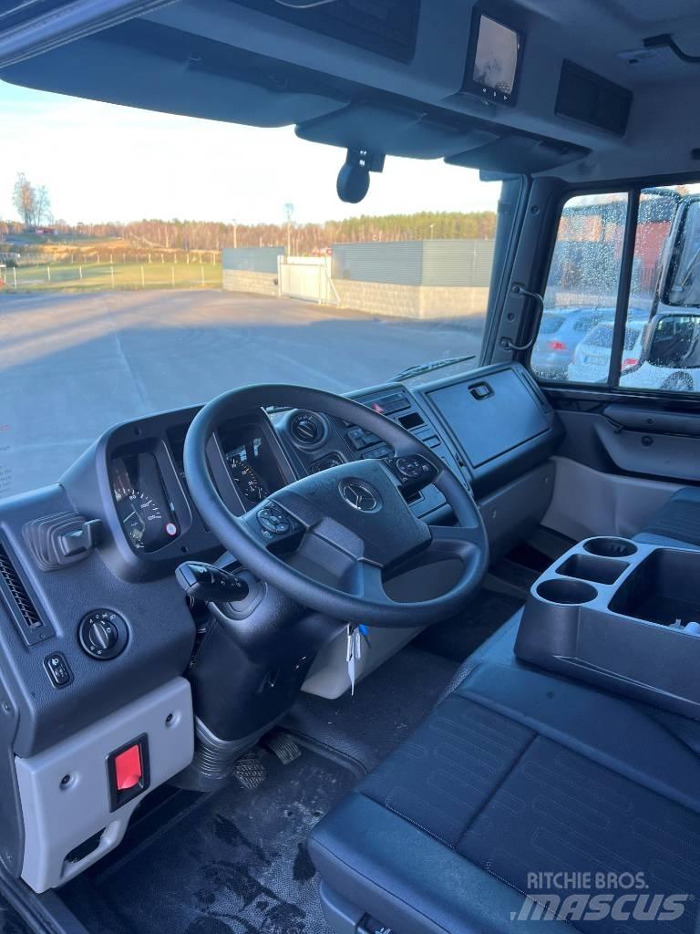 Mercedes-Benz Unimog Flatbed kamyonlar