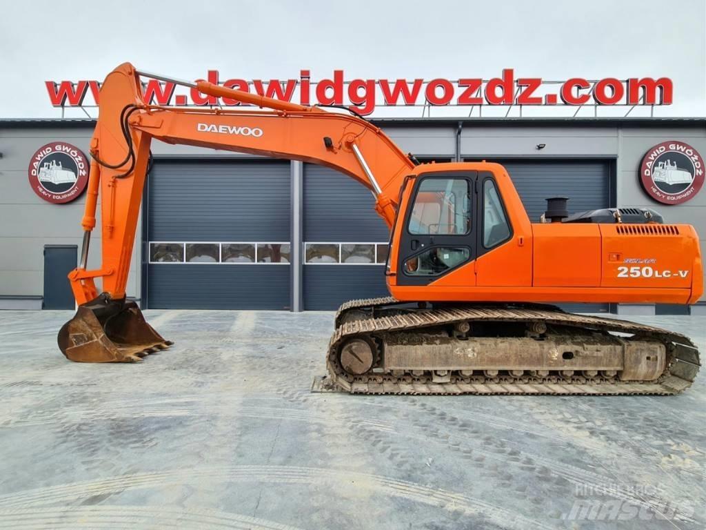 Daewoo SL 250LC-V Paletli ekskavatörler