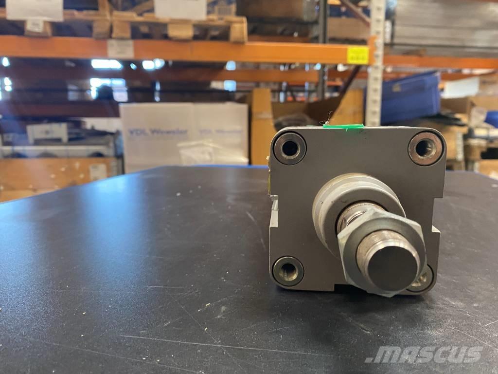  Pneumatic Cylinder Hidrolik
