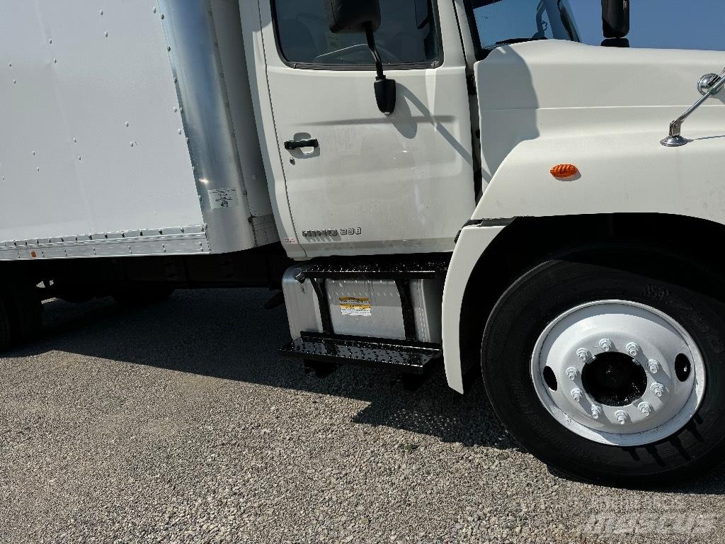 Hino 238 Kapali kasa kamyonlar