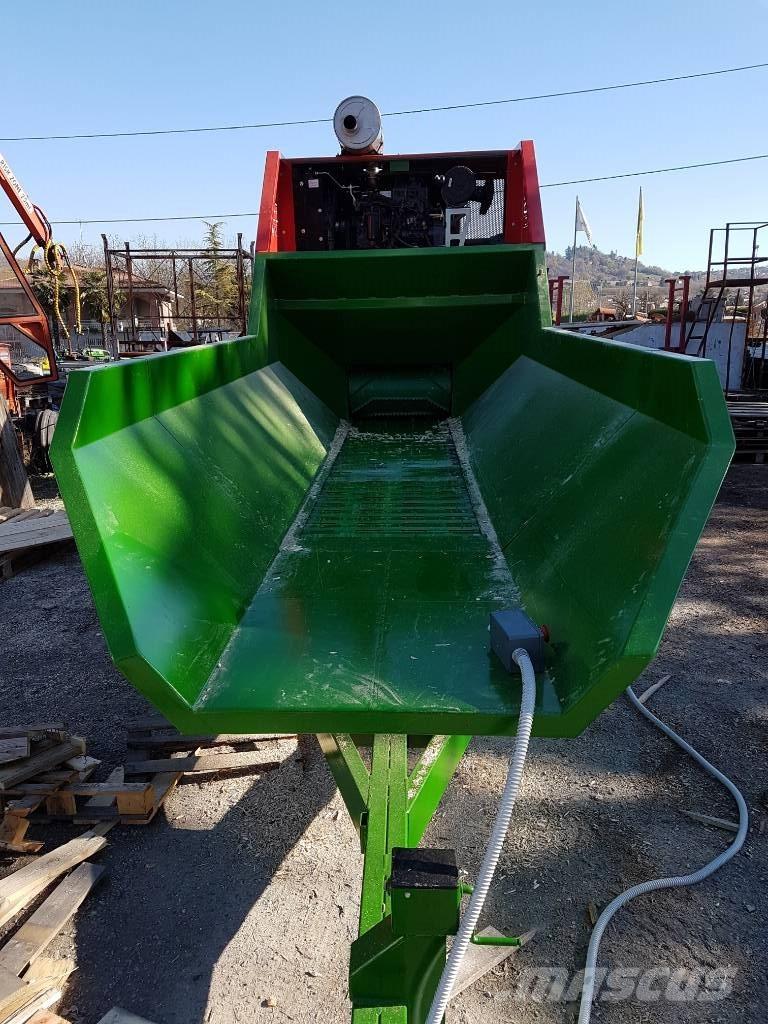  Greentechnik BS760 Ağaç öğütücüler