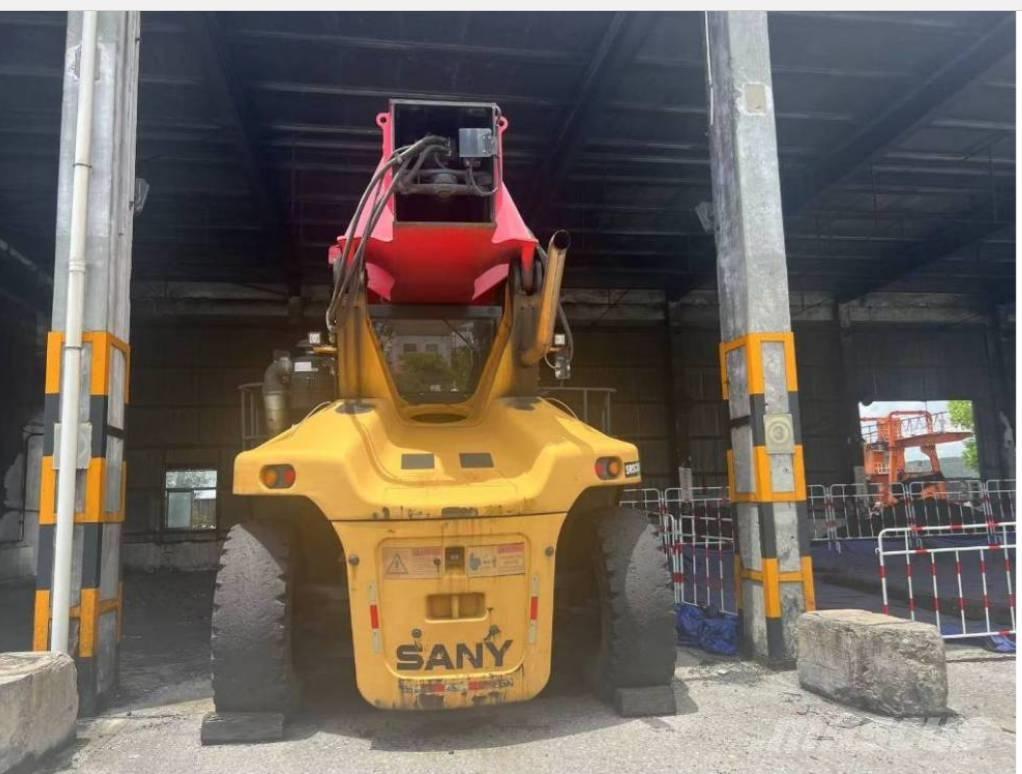 Sany SRSC 45 V Konteyner istifleyiciler - reach stacker
