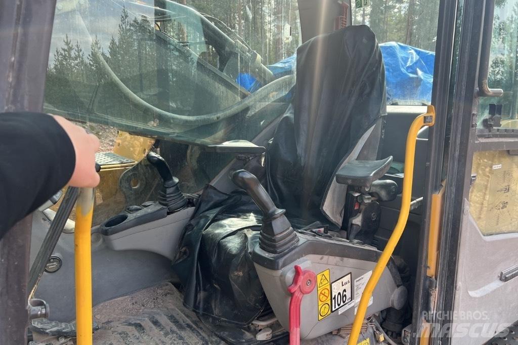 Volvo 460CL Paletli ekskavatörler