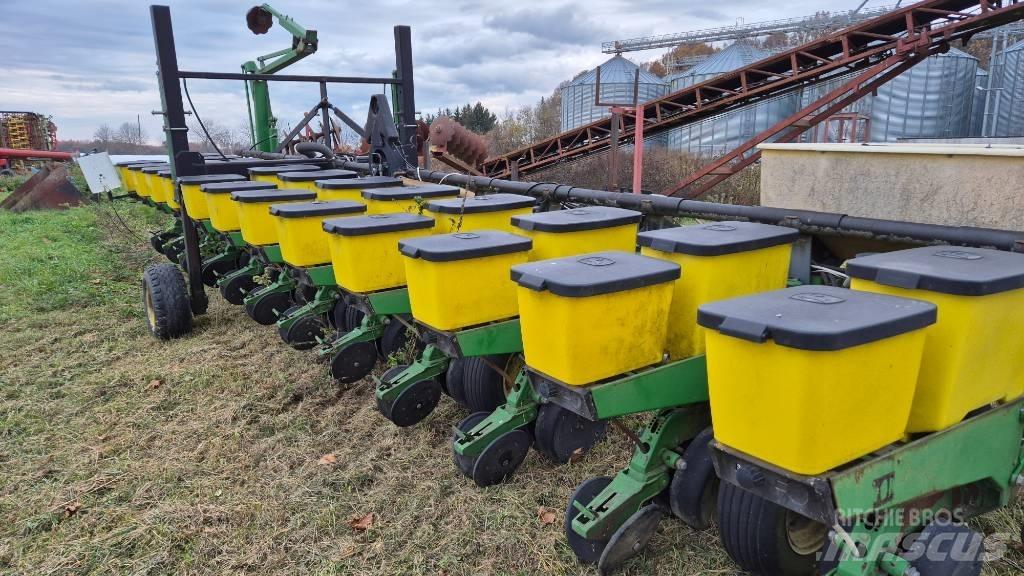 John Deere 1760 Ekiciler