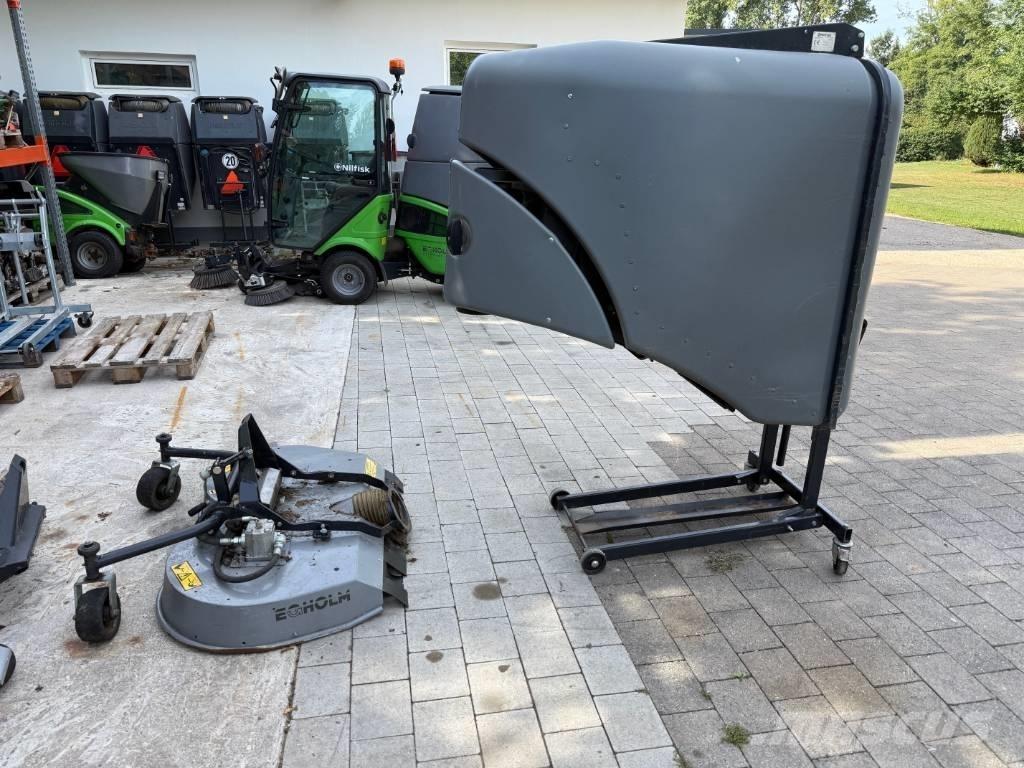 Egholm Mähwerk Diger yol bakim makinalari