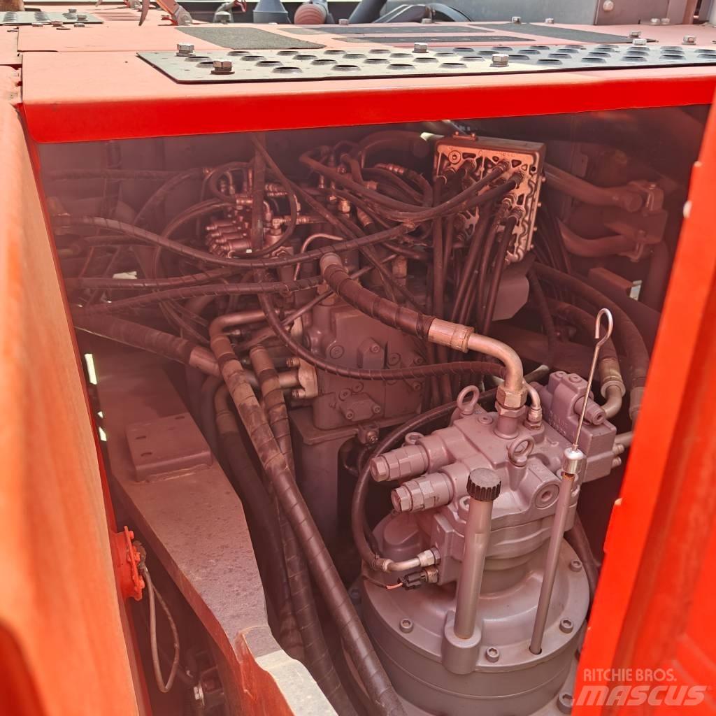 Hitachi 240LC-3 Paletli ekskavatörler