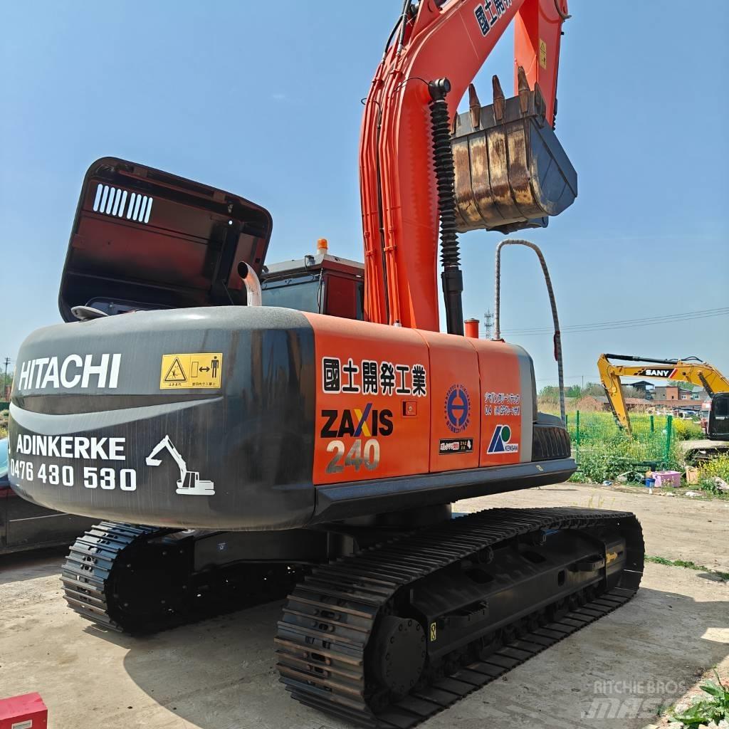 Hitachi 240LC-3 Paletli ekskavatörler
