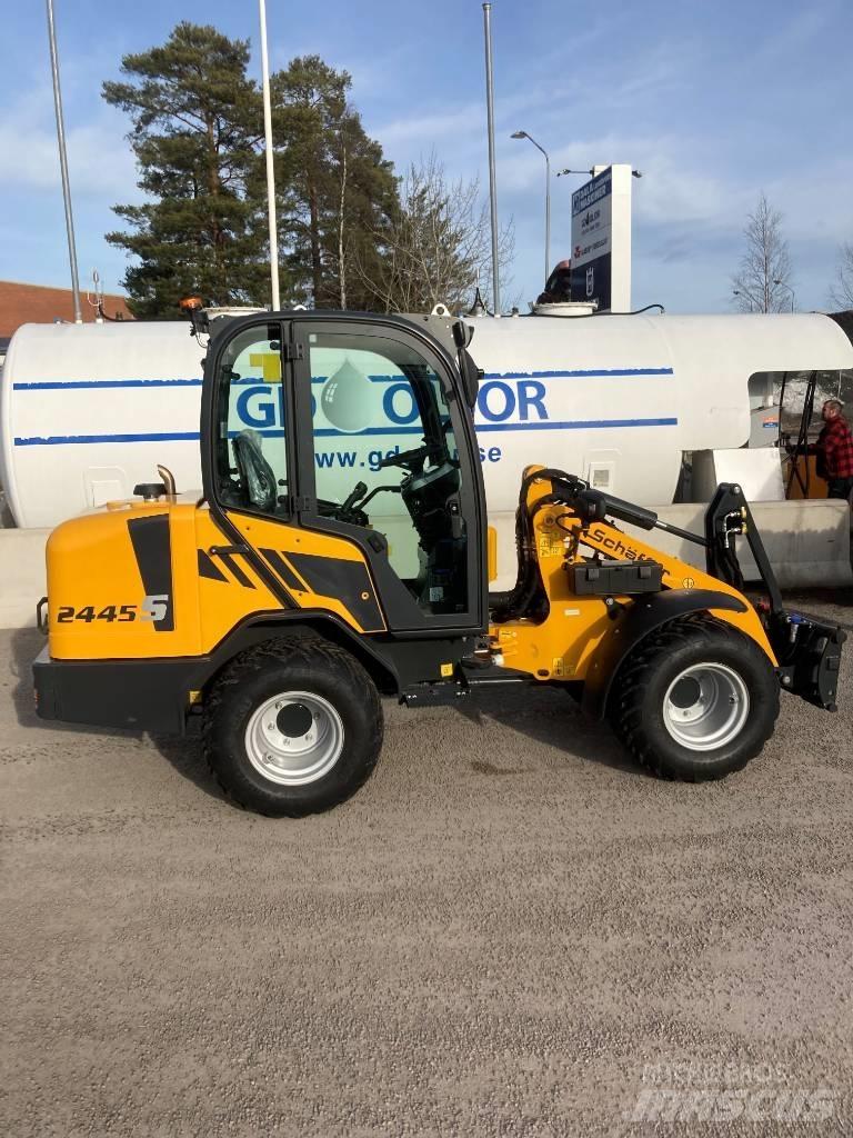 Schäffer 2445s Çok amaçlı yükleyiciler