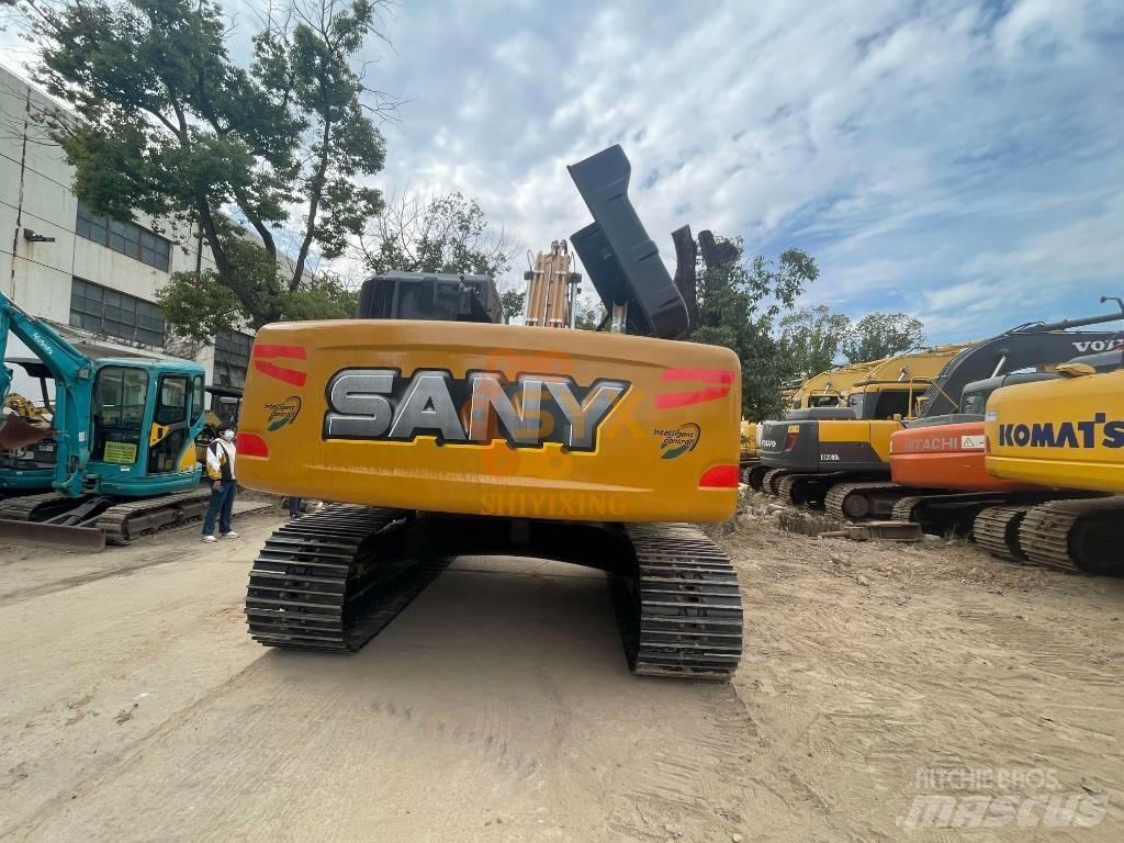 Sany SY 215 C Paletli ekskavatörler