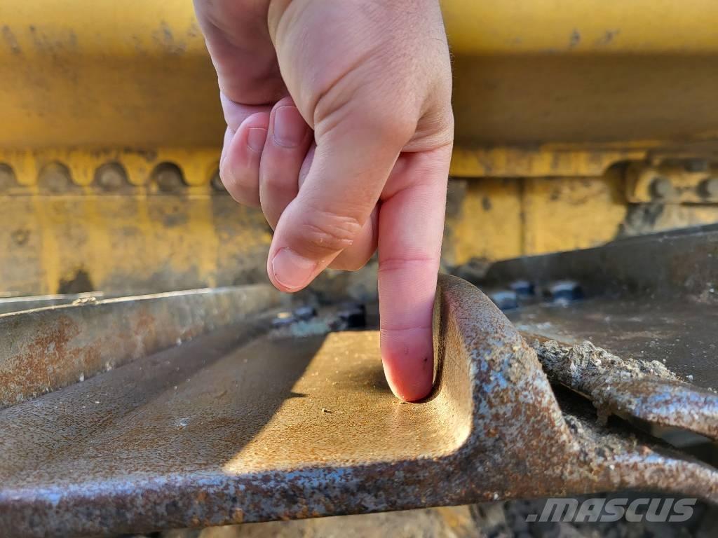 Komatsu D61PXi-24 Paletli dozerler