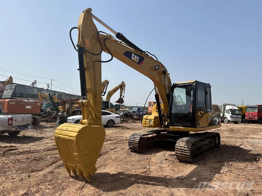 CAT 312D Paletli ekskavatörler