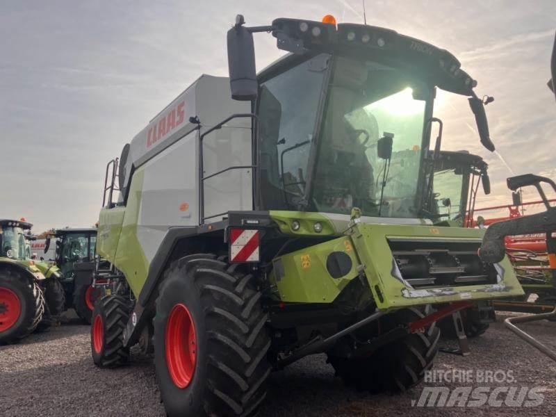 CLAAS TRION 530 Biçerdöverler