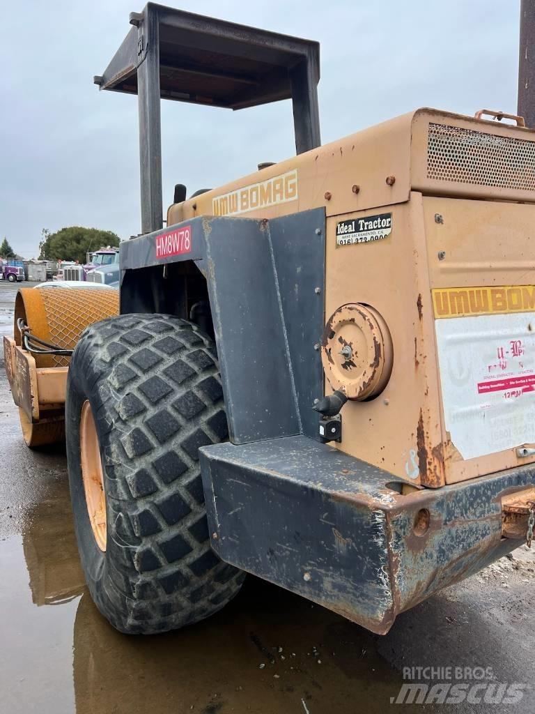 Bomag BW212D-2 Tek tamburlu silindirler