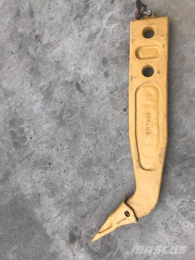 Komatsu D65 Shank Kaziyici