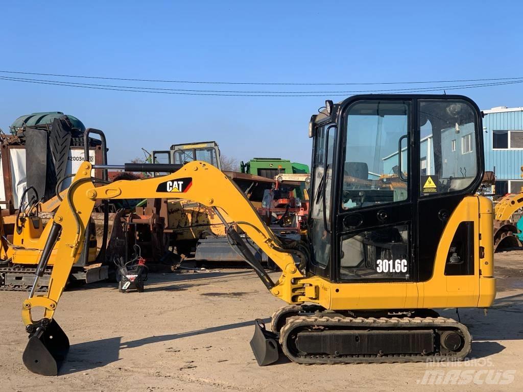 CAT 301.6C Mini ekskavatörler, 7 tona dek
