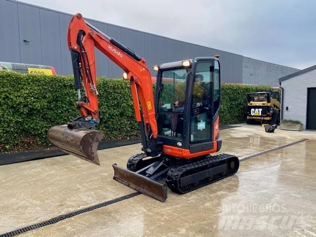 Kubota U 27-4 Mini ekskavatörler, 7 tona dek