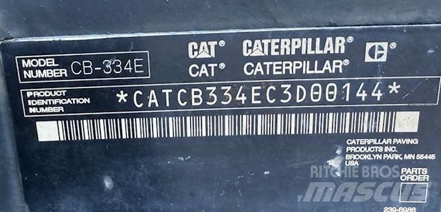 CAT CB 334 E XW Çift tamburlu silindirler