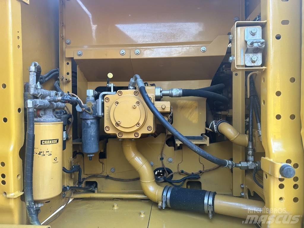 CAT 320 GC Paletli ekskavatörler
