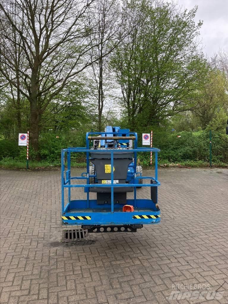 JLG E 450 AJ Körüklü personel platformları
