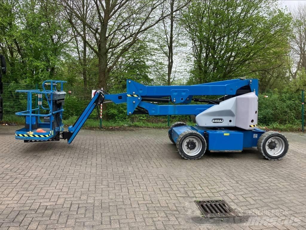 JLG E 450 AJ Körüklü personel platformları