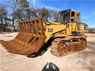CAT 973 LGP Paletli yükleyiciler