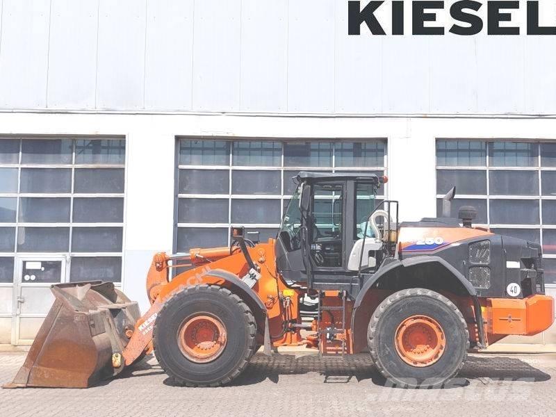 Hitachi ZW 250-6 Tekerlekli yükleyiciler