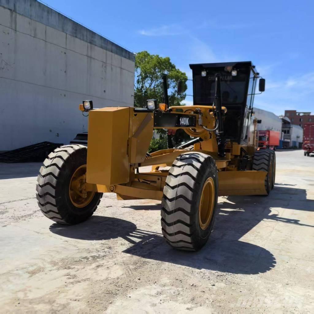 CAT 140K Greyderler