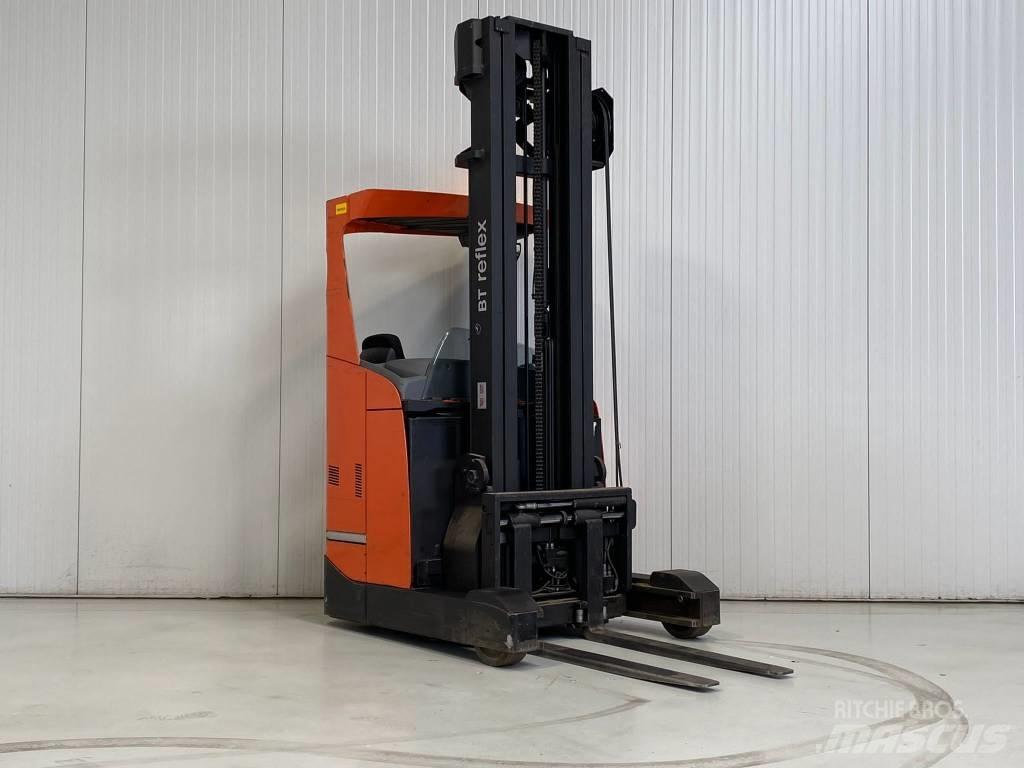 BT RRE140E Reach truck - depo içi istif araçları