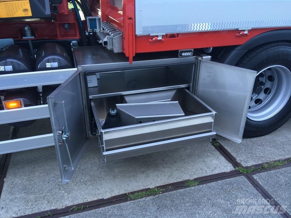 Scania R 560 Araç üzeri vinçler