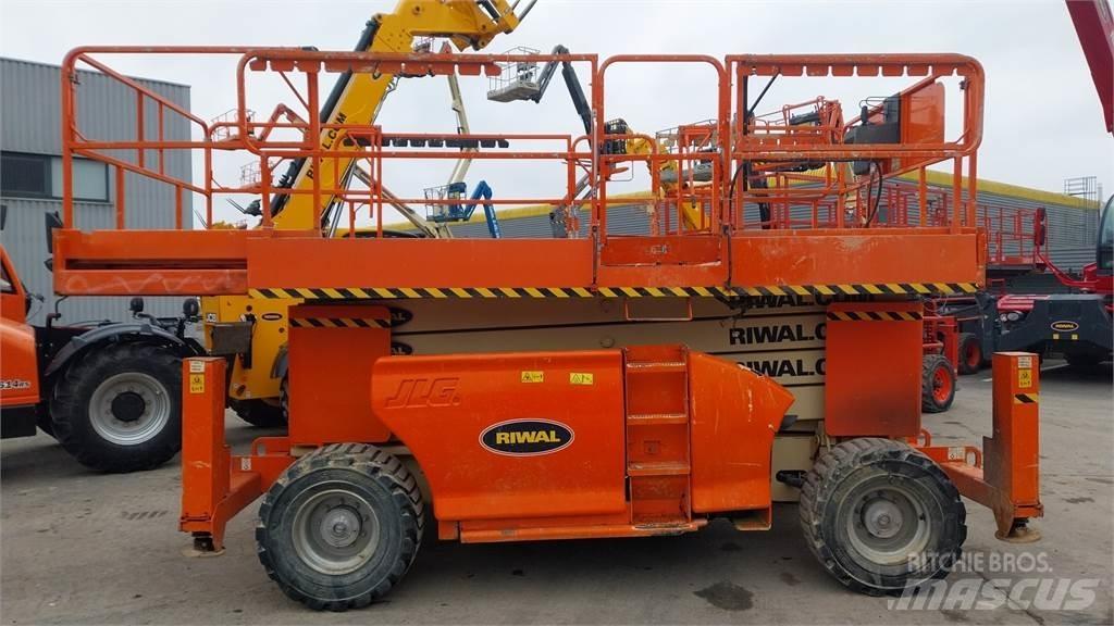 JLG 4394RT Makasli platformlar