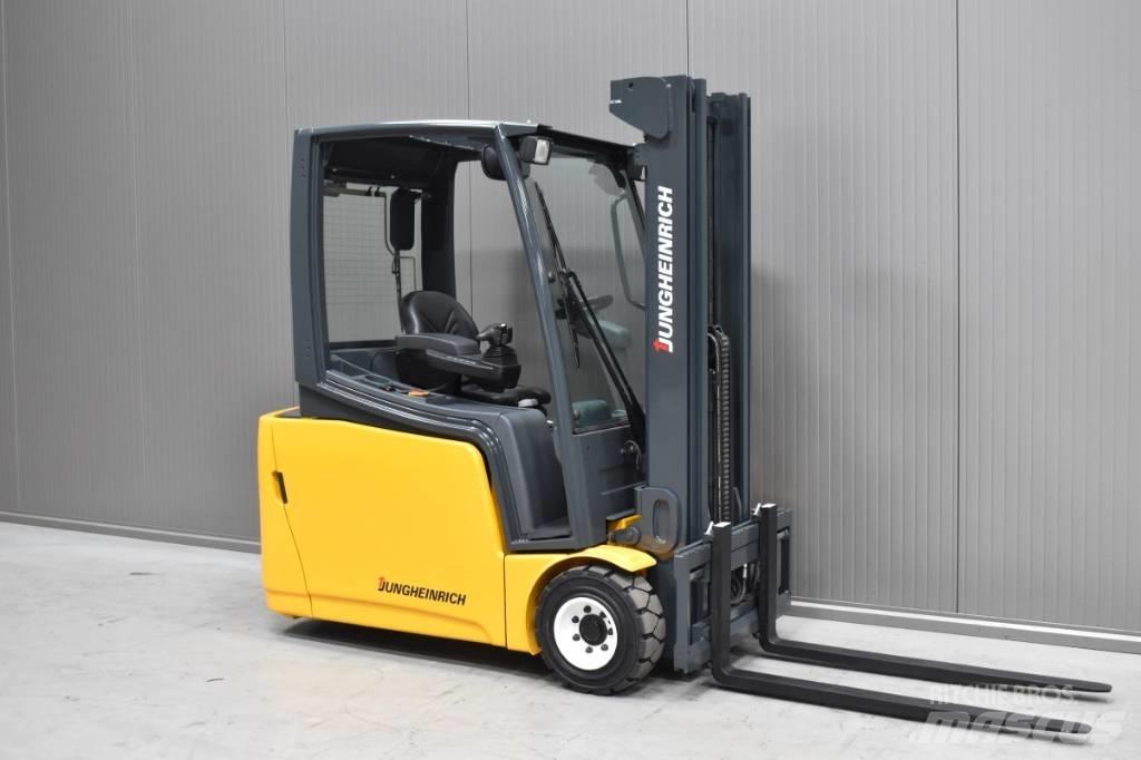 Jungheinrich EFG 220 Elektrikli forkliftler