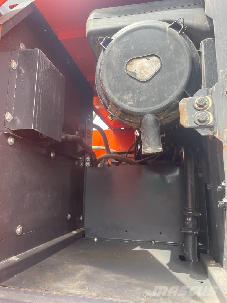 Hitachi ZX 240 Paletli ekskavatörler