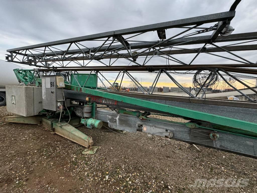 Alfa A 32 Super Kendini kuran kule vinçler