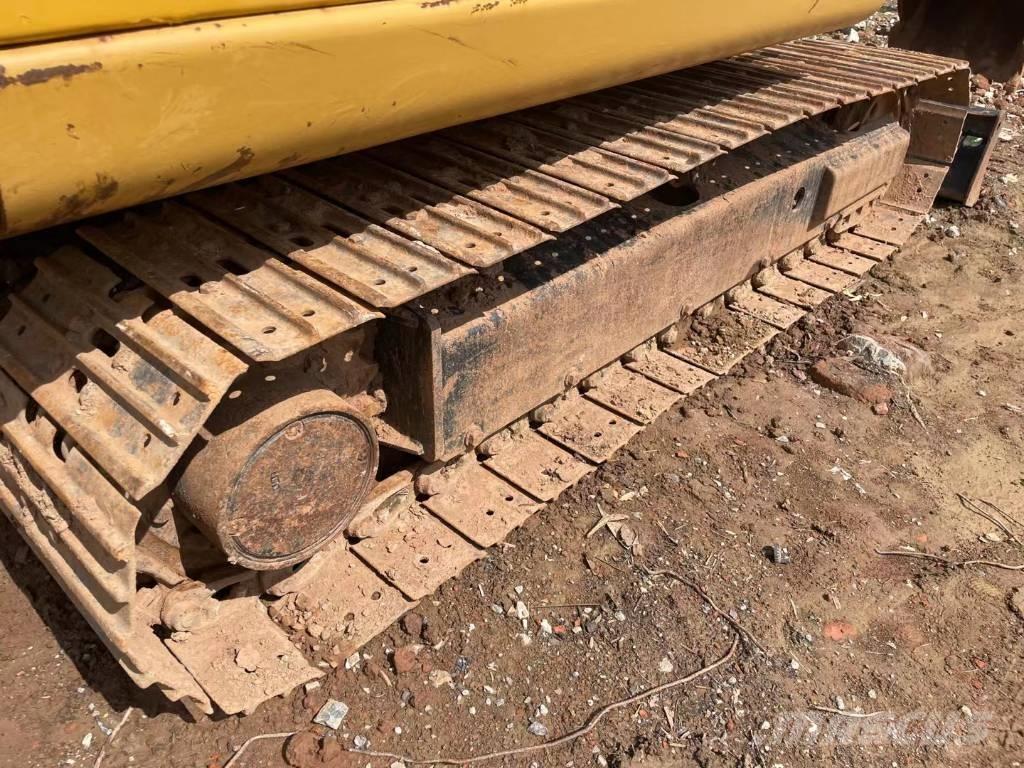 CAT 305.5E2 Mini ekskavatörler, 7 tona dek